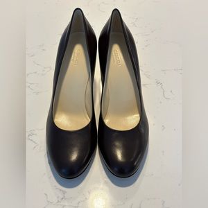 Gucci brown pumps - vintage